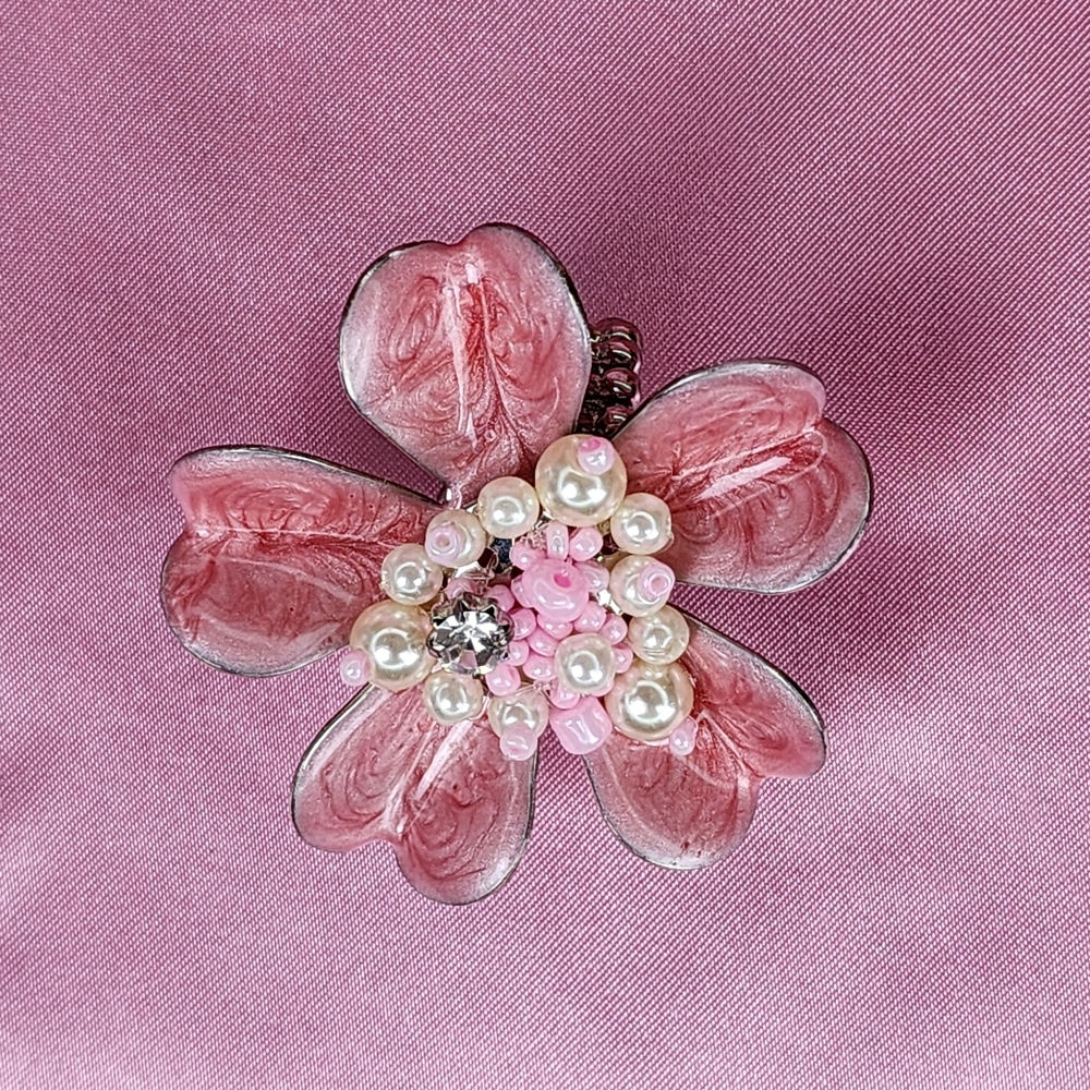 NWOT Stretch ElegPink Floral Brooch